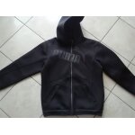 Blouson - veste puma idale m ou grands ados env 16 ans ( grand 14 ans).