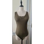 Body jennyfer, taille 38