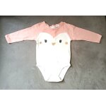 Body rose et blanc. hibou. paillettes. manches longues. kiabi. coton. taille 9 / 12 mois
