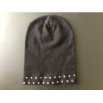 Bonnet noir avec oeillets bonnet zara