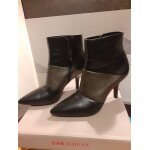 Vends bottines san marina pointure 38, talons 8 cm Vends bottines san marina pointure 38, talons 8 cm