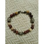 Bracelet artisanal en pierres / argent / cuivre multicolore / argent� / dor� neuf.