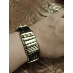Bracelet en cuir et cuivre noir dor� artisanal vintage ann�es 80.