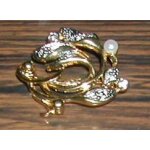 Broche plaqu or avec pierres incrustes et pingle