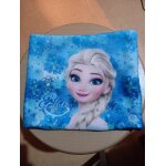 Cache cou la reine des neiges elsa disney, polaire imprimé visage d'elsa sur fond bleu fleuri sur l'extérieur, ... Cache cou la reine des neiges elsa disney, polaire imprimé visage d'elsa sur fond bleu fleuri sur l'extérieur, ...