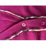 Cardigan burberry manches longues taille 34 tr�s bon �tat. convient � une femme menue ou bien � une ado. ...