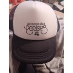 Casquette noir et blanche