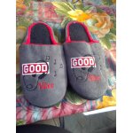 Chaussons isotoner taille 36 . .