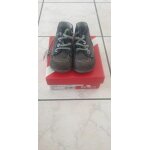 Chaussures bb kickers taille 23 grises