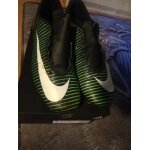 Chaussures de foot nike taille 44 Chaussures de foot nike taille 44