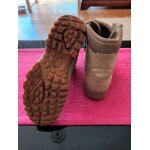 Chaussures lowa montantes - t38