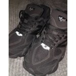 Chaussures / new balance 9060 / noir / 40 Chaussures / new balance 9060 / noir / 40
