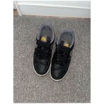 Chaussures nike air force - taille 42