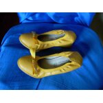 Chaussures les petites bombes 37 talon compensé 6 cm. Chaussures les petites bombes 37 talon compensé 6 cm.