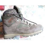 Chaussures randonn�e trezeta t 39. vibram