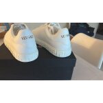 Chaussure versace � broderies greca - 44