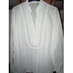 Chemise blanche brod�e argent� devant taille 40 manches longues