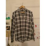 Chemise  carreaux noirs / blancs l guess.