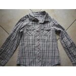 Chemise fille 10 ans État neuve! Chemise fille 10 ans État neuve!