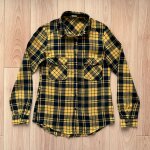 Chemise pimkie À carreaux jaunes et noirs taille 34 Chemise pimkie À carreaux jaunes et noirs taille 34