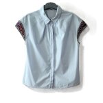 Chemisier desigual taille m bleu clair avec motifs tbe