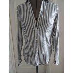 Chemisier h&m taille 38 / 40 blanc � rayures grises