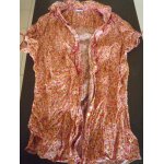 Chemisier mignon esprit manches courtes jolis details