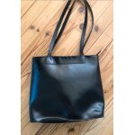 Chic et neuf sac lamarthe noir cuir l30 x h26, 5 cm et 58 cm avec lani�re p 9 cm