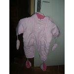 Combinaison jacadi 6 mois  capuche, chausons et moufles 100% polyester, doublure coton.