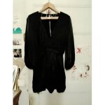 Combinaison short noir � �paulettes 38 m zara.