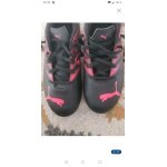 Crampons mouls puma taille 35 comme neufs