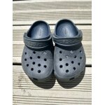 Crocs - 27