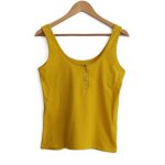 D�bardeur jaune � boutons. in extenso. coton. taille s / 36