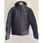 Doudoune lacoste bleu marine neuve