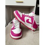 Dunk low fushia taille 39