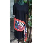 �l�gante robe zara qui se noue joliement sur le c�t�. taille �tiquet�e:s.