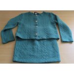 Ensemble jupe courte Élastiquée et veste courte assortie avec boutons dorés - 100%acrylique aspect tricot ... Ensemble jupe courte Élastiquée et veste courte assortie avec boutons dorés - 100%acrylique aspect tricot ...