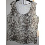 Ensemble v�tement blanche porte
