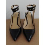 Escarpins cuir noir  bride et clous dor. zara basic. pointure 39