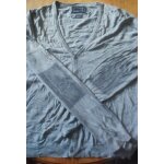 Gilet homme avec une couleur différente au coude col v Gilet homme avec une couleur différente au coude col v