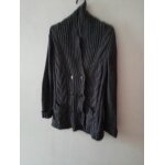 Gros gilet gris À manches longues la redoute. t. 36. col châle. fermeture À l'avant par de gros doubles ... Gros gilet gris À manches longues la redoute. t. 36. col châle. fermeture À l'avant par de gros doubles ...
