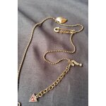 Guess collier femme avec 3 jolis pendentifs guess