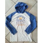 Haut - tee shirt manches longues  capuche enfants 12 ans.