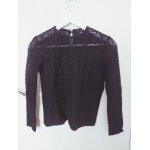 Haut / top / t - shirt etam en dentelle noire doublé devant 36 Haut / top / t - shirt etam en dentelle noire doublé devant 36