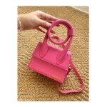 Jacquemus paris le chiquito noeud mini bag sac a main bandouliere cuir rose luxe tres feminin petit lanire ...
