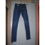 Jean bershka taille basse coton 12 / 14 ans taille  plat 32 cm bleu