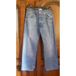 Jean bleu levi's 501 - taille w28 l30 ou 36 / 38 Jean bleu levi's 501 - taille w28 l30 ou 36 / 38