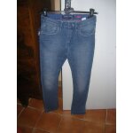 Jean complices navy stretch 12 ans 64% coton, 28% polyester, 7% viscose, 1% elasthanne.