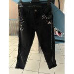 Jeans desigual noir taille 36 broderie et liserai sur les cots