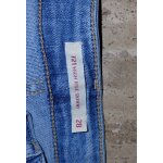 Jeans levis femme 721